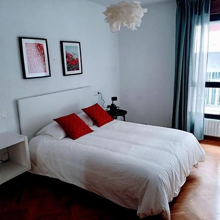 Apartamento Apartamento Entre Estaciones Oviedo Exterior foto
